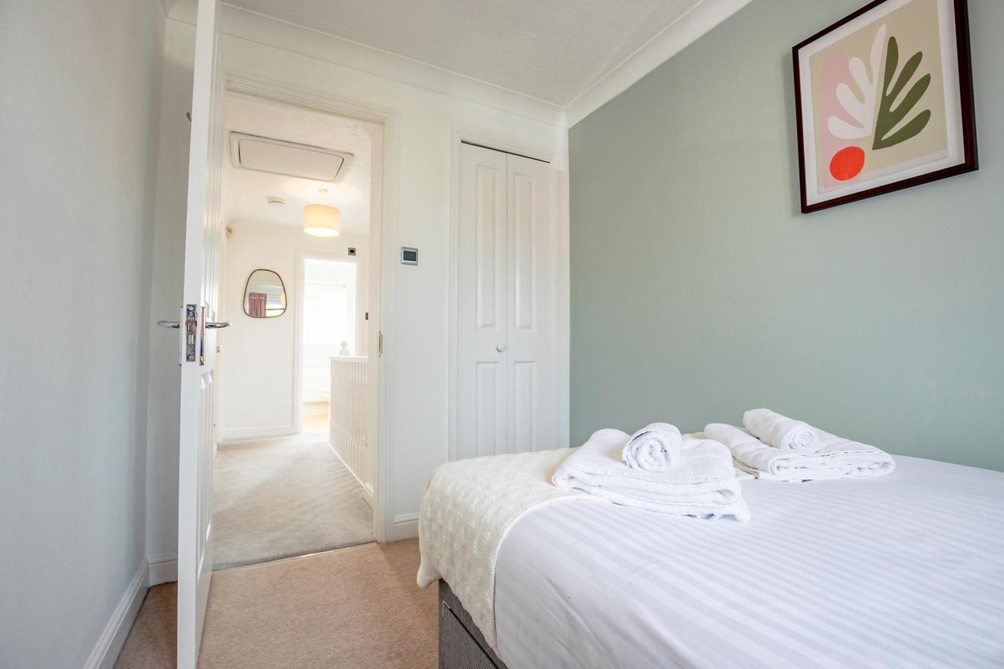 Host & Stay - Pirie Avenue Устър Екстериор снимка